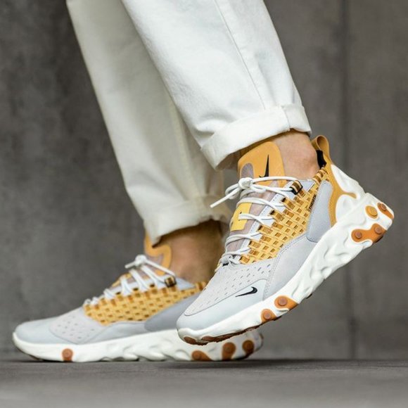 NIKE React Sertu Leather Sneakers - Picture 2 of 7